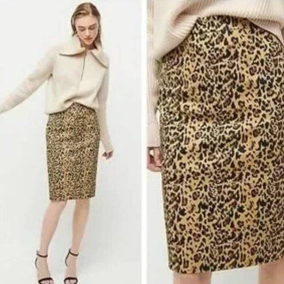 J. Crew Animal Print Pencil Skirt Size 4 - Picture 11 of 11